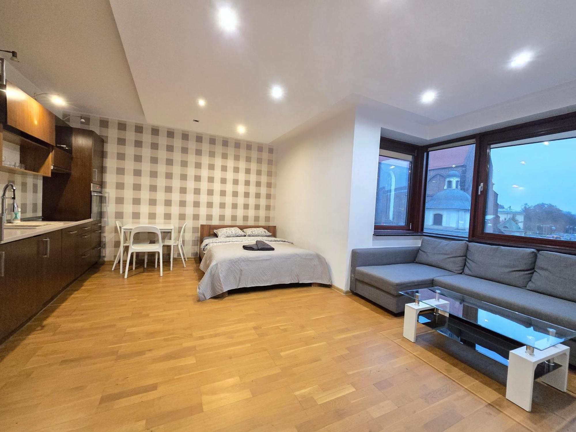 Happyestate - Just In Center - Ul Krawiecka 3 - Old Town - Wroclaw — Zdjęcia 2